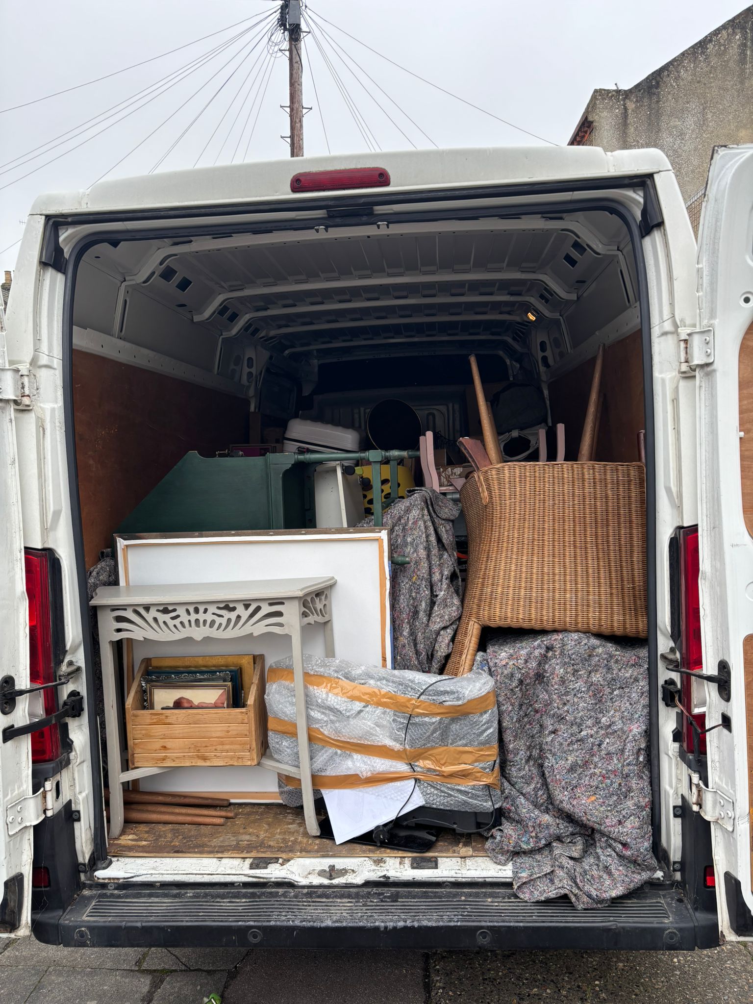 House removals in Canterbury